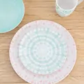 JEDÁLENSKÝ TANIER RUŽOVO-BIELY PORCELÁN 27 X 27 X 2,50 CM