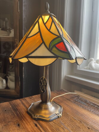 Tiffany lampa na bronzovom podstavci V 39 priemer 29