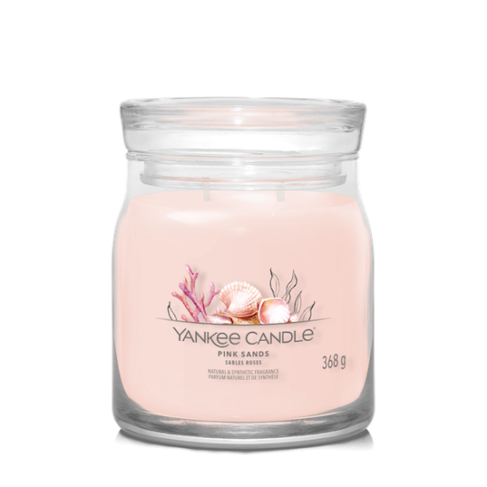 PINK SANDS Stredná sviečka Signature 368g PINK SANDS Stredná sviečka Signature 368g